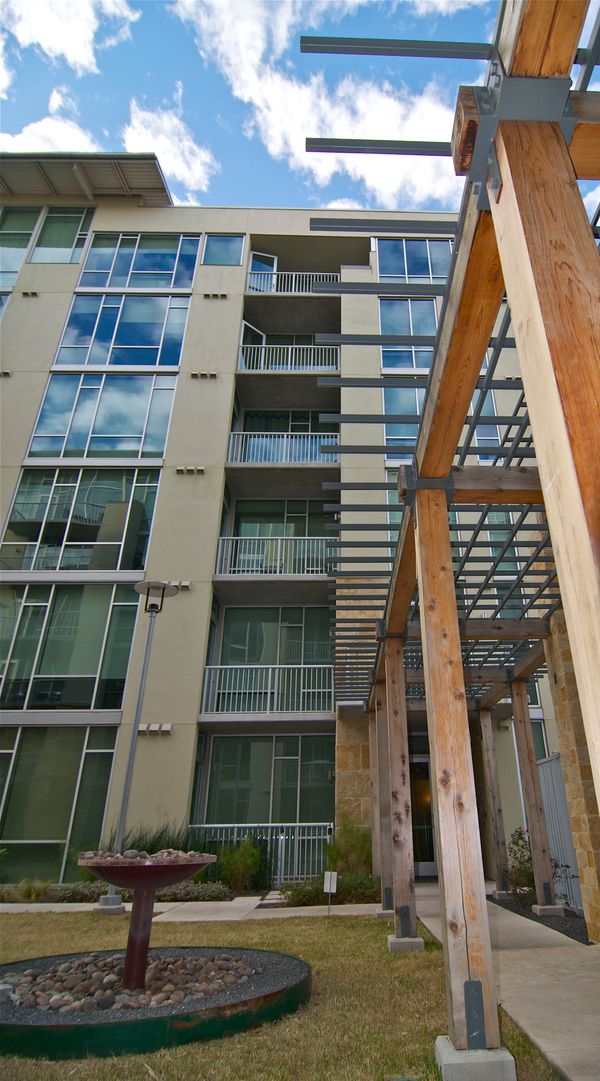 Barton Place 1606 Austin Homes, Condos, Office, Retail, Land Skout